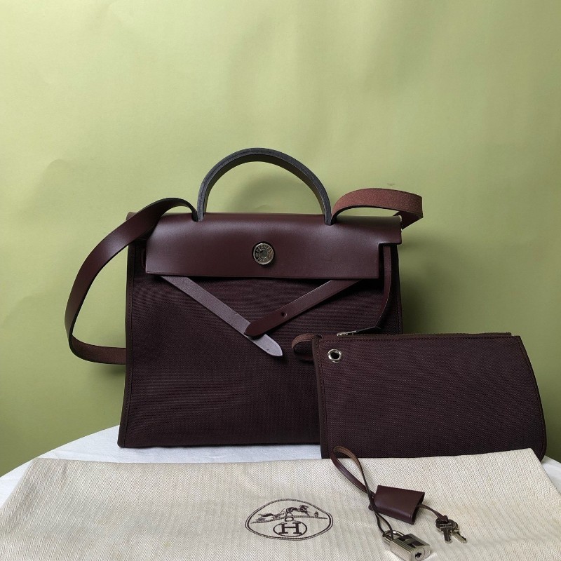 Hermes 酒紅色銀扣皮拼帆布Herbag31-0