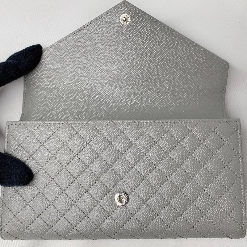 YSL 全新灰色銀扣學院信封長夾-6