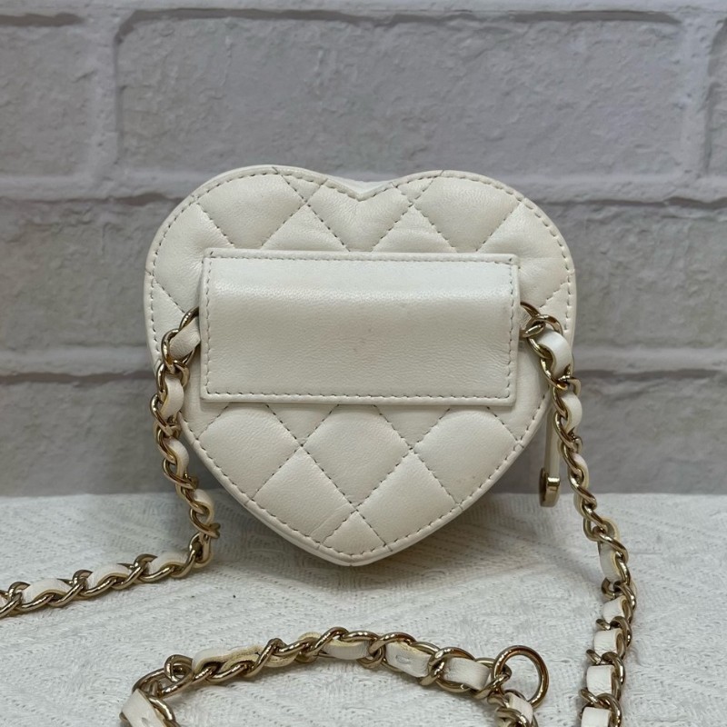 Chanel 22S 愛心腰包白金羊皮斜背包肩背包-3