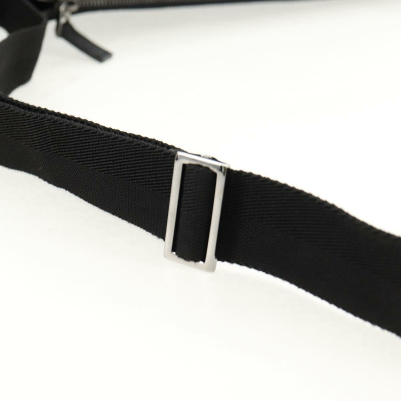 【日本直送】GUCCI GG帆布肩背包 黑色 銀色 110054 正品 am9428V-7