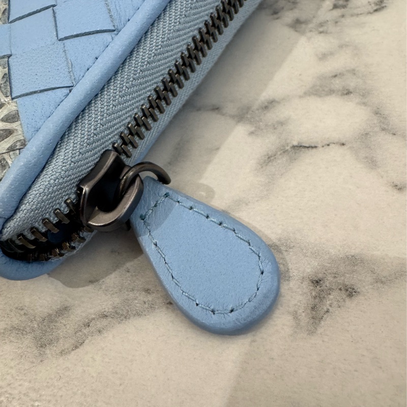 BV水藍色蛇皮ㄇ拉長夾-14