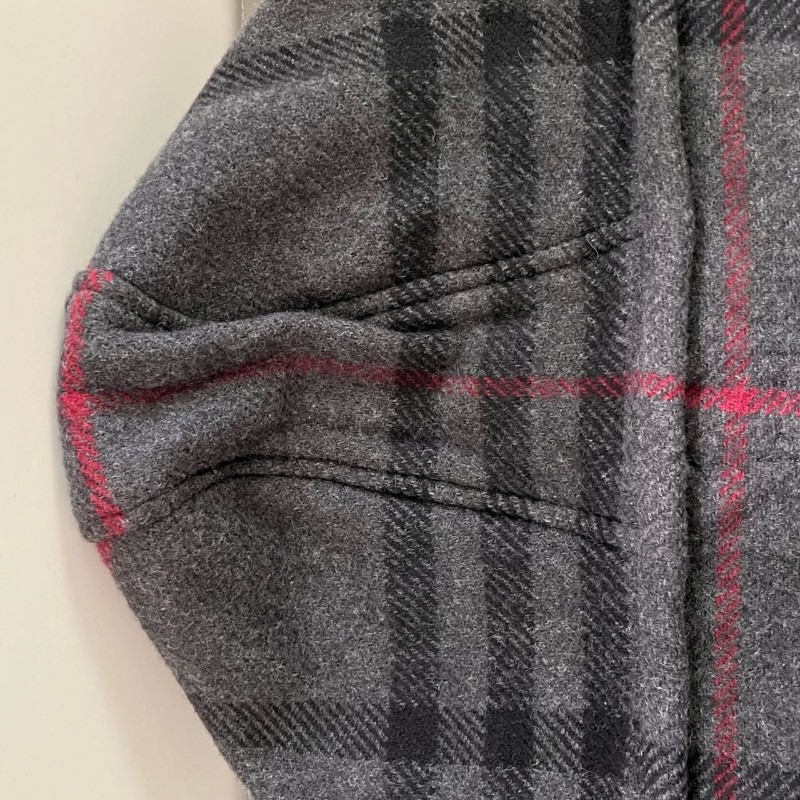 Burberry博柏利 格紋連帽 羊絨/山羊絨 圍巾 斗篷 男女同款 經典灰黑格子-15