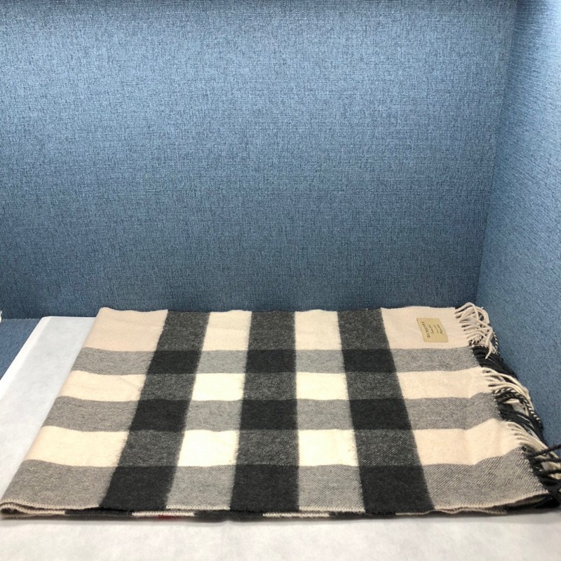 burberry經典格紋圍巾 尺寸200*36cm-5