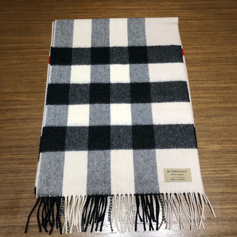 burberry經典格紋圍巾 尺寸200*36cm-7