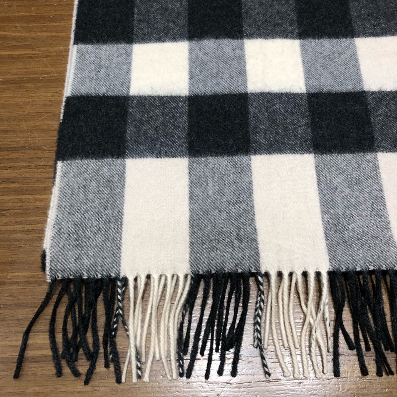 burberry經典格紋圍巾 尺寸200*36cm-9