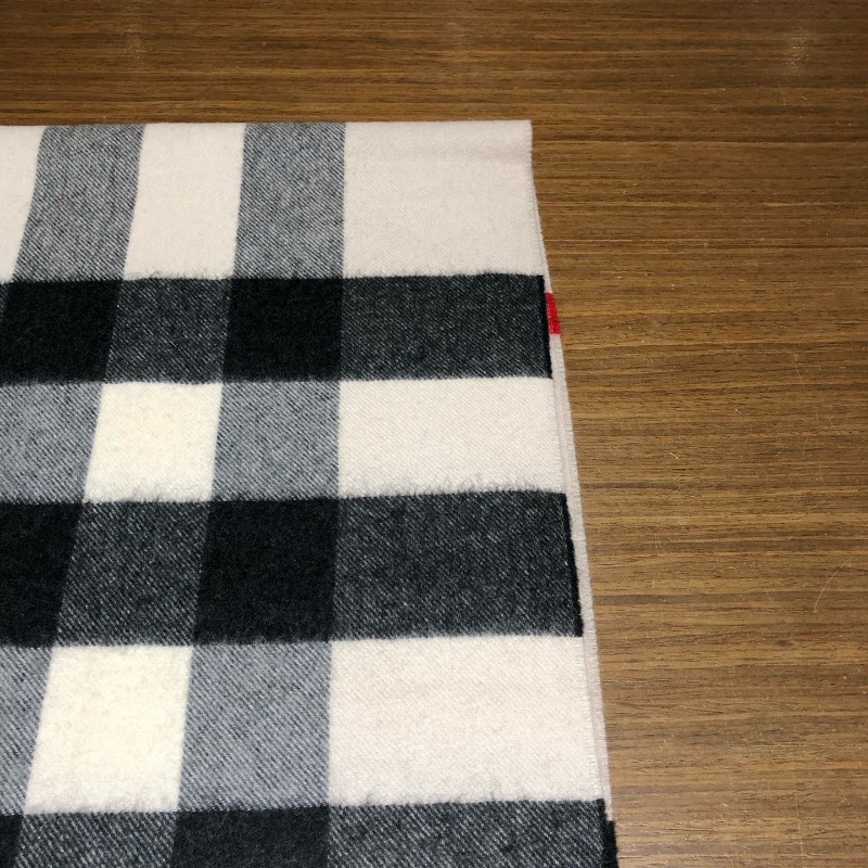 burberry經典格紋圍巾 尺寸200*36cm-11
