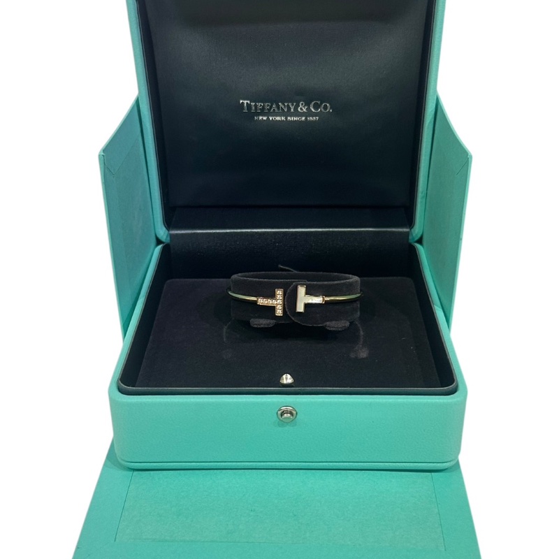 【美收精品】Tiffany T字帶鑽母貝手環 4-438【隔月月中將轉賣至日本 上架期限30天】-0
