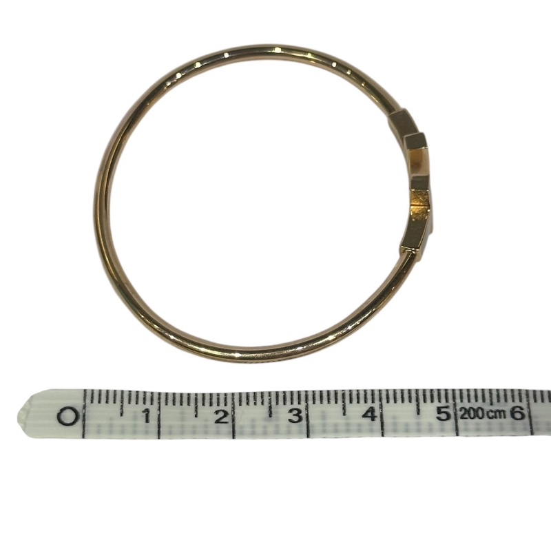 【美收精品】Tiffany T字帶鑽母貝手環 4-438【隔月月中將轉賣至日本 上架期限30天】-9