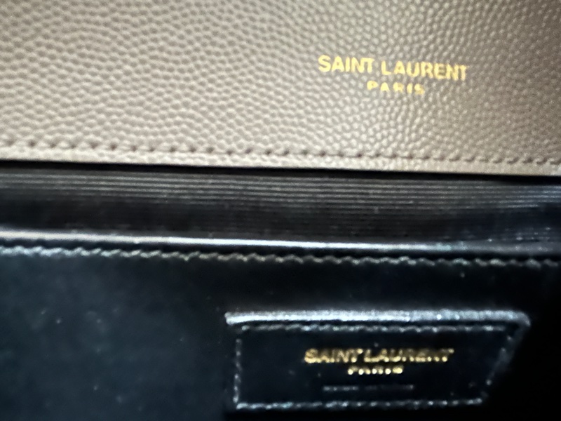 Saint Laurent粒面絎縫小牛皮中型信封袋 YSL ENVELOPE-11