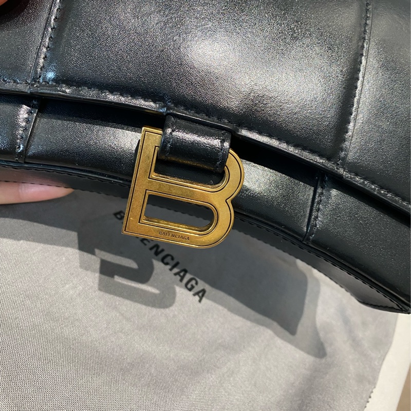 BALENCIAGA Hourglass B字鍊帶手拿/斜背沙漏包-4