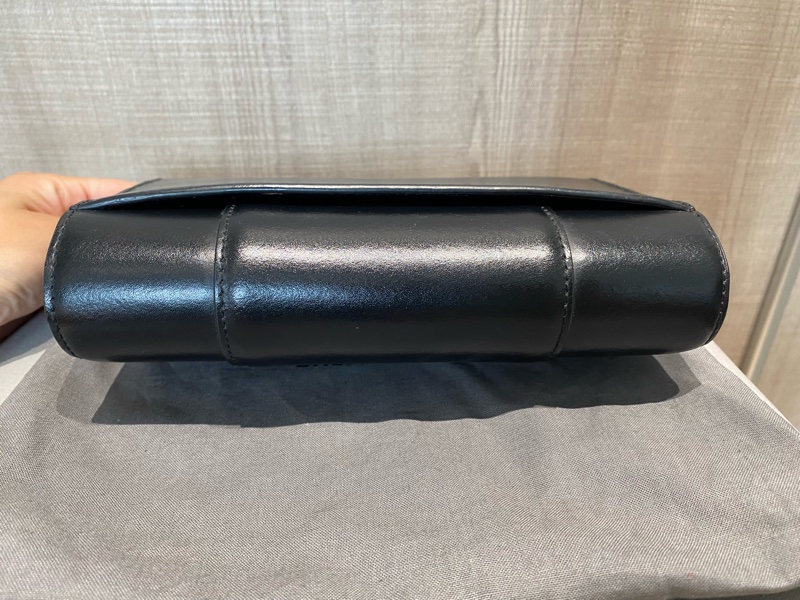 BALENCIAGA Hourglass B字鍊帶手拿/斜背沙漏包-10