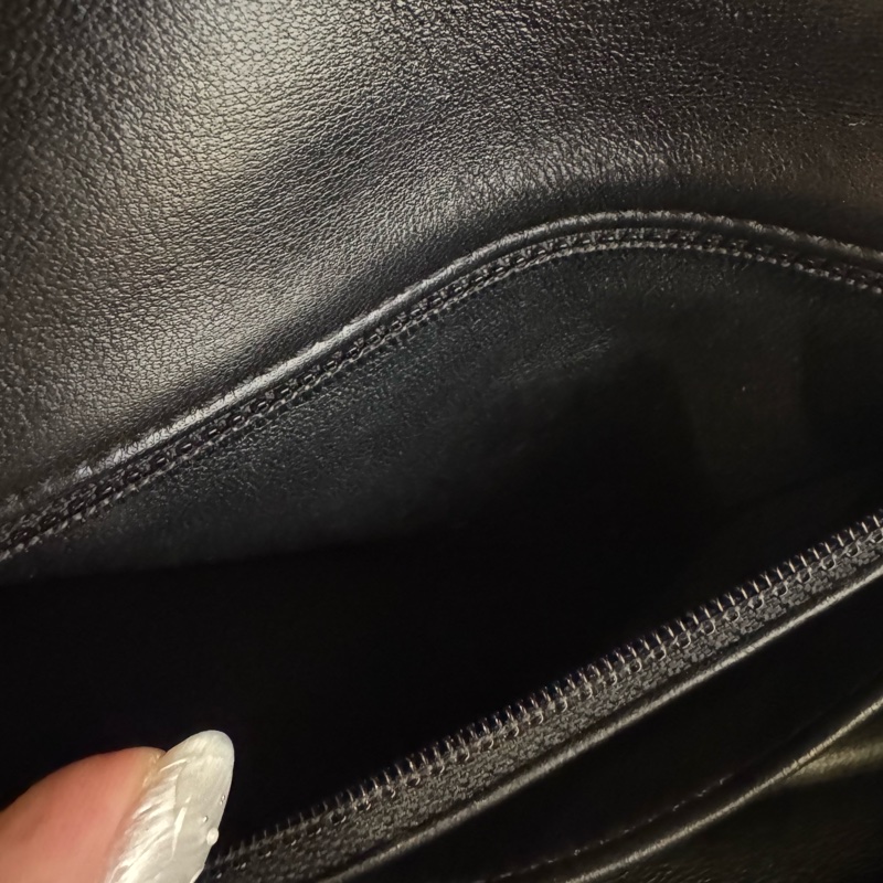 Chanel黑菱格金雙C coco愛心鏈口蓋包-39