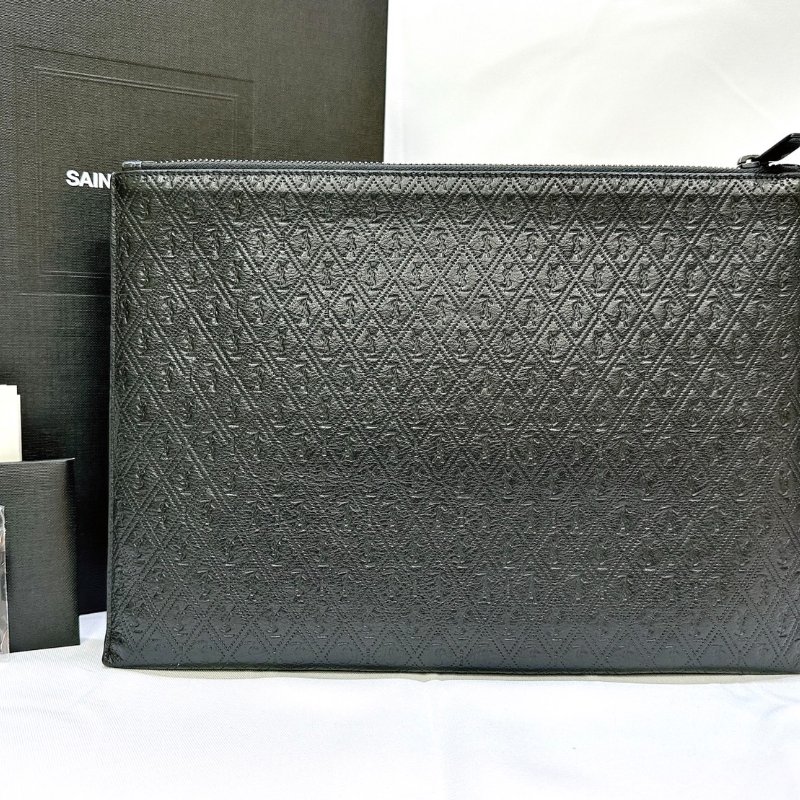 YSL 滿版Logo牛皮壓紋手拿包-1