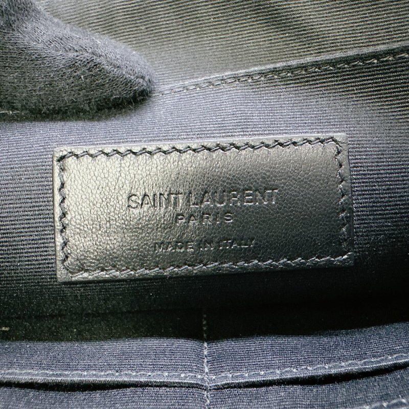 YSL 滿版Logo牛皮壓紋手拿包-8