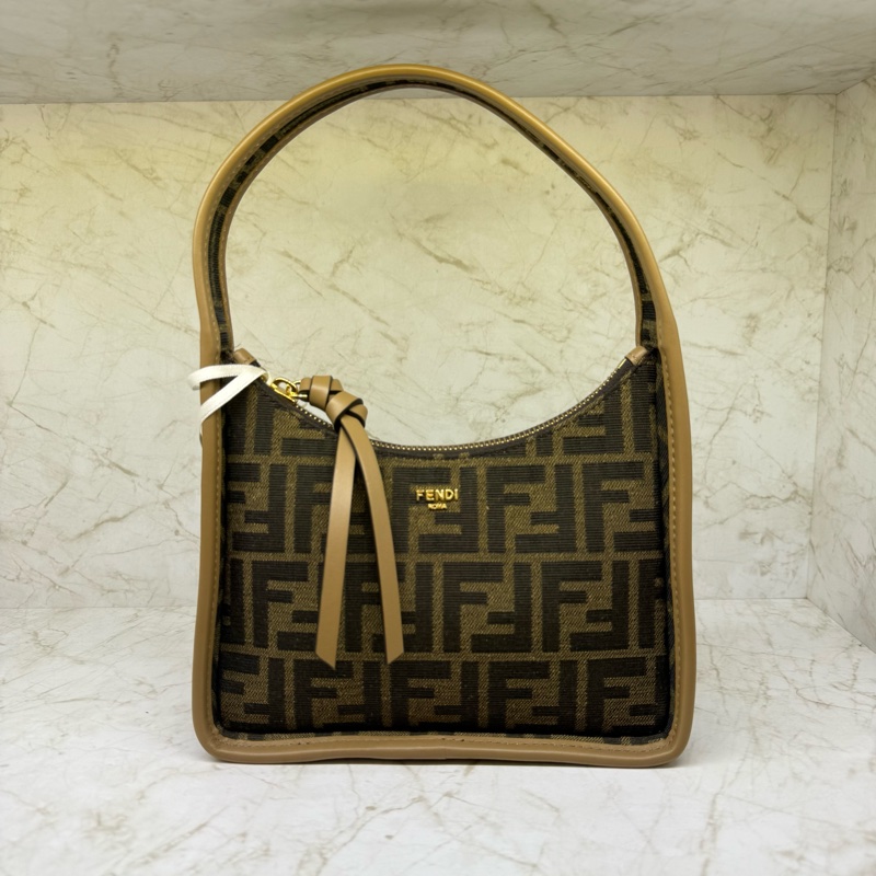 FENDI 滿版LOGO HOBO包 咖-0