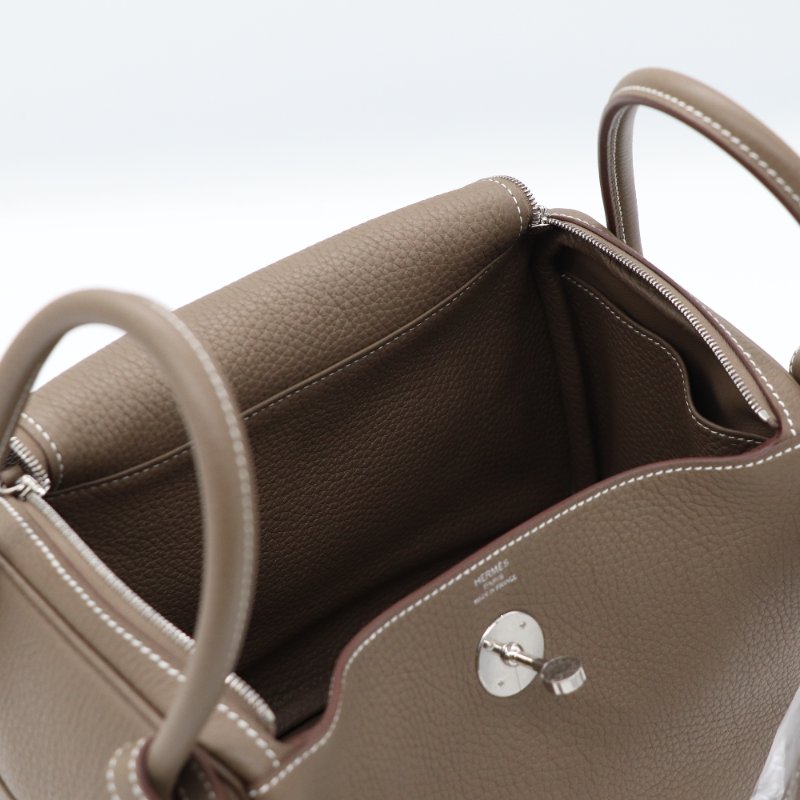 【全新狀況♥️配件齊全】Hermès 愛馬仕 Lindy26 大象灰 TC 皮 牛皮 U刻 單肩包-14