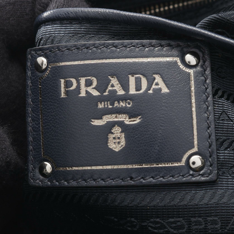 PRADA NAPPA ANTIQUE 斜背包,海軍藍真皮,二手女款-3