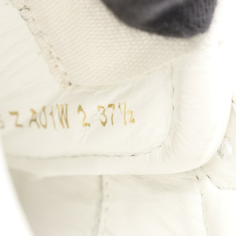 Valentino Garavani ROCKSTUD UNTITLED 白色真皮運動鞋 #37.5 二手女款-6