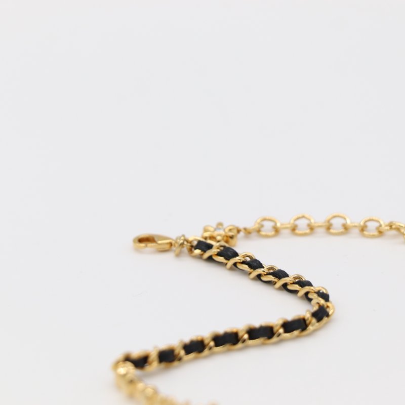 【全新品♥️稀有品】Chanel 香奈兒 經典 CC Logo 水鑽 花卉 淡金色 皮革穿鏈 Choker 短項鍊-10