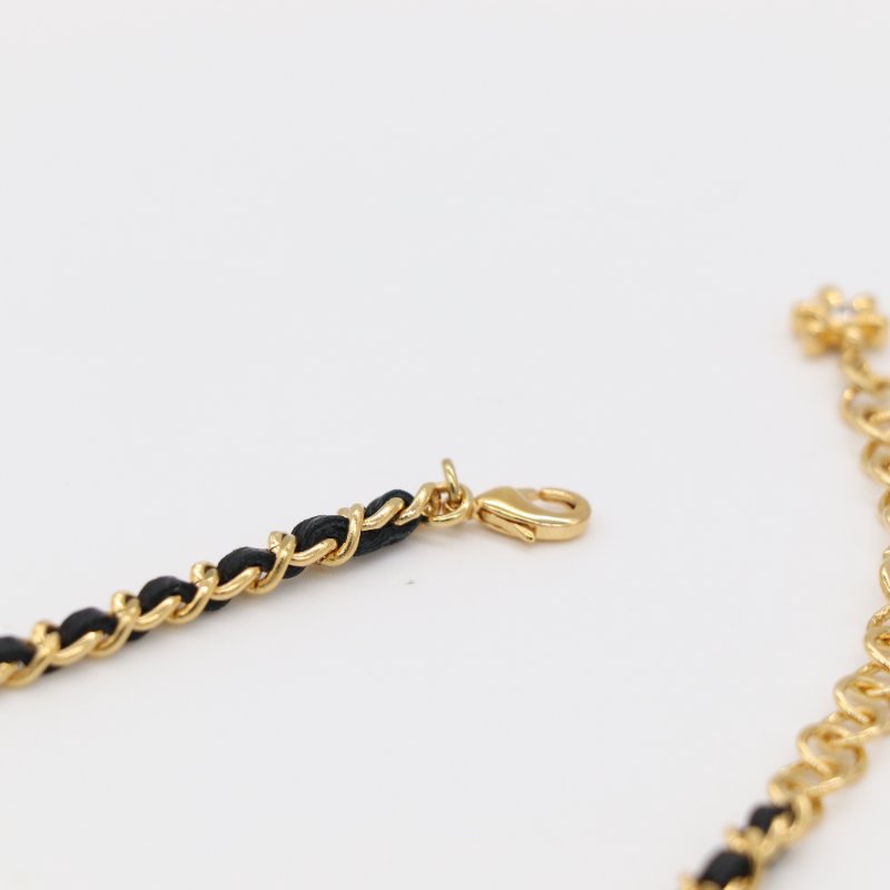 【全新品♥️稀有品】Chanel 香奈兒 經典 CC Logo 水鑽 花卉 淡金色 皮革穿鏈 Choker 短項鍊-11