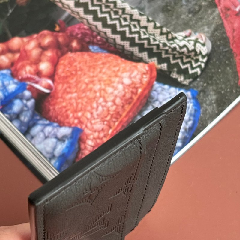 ::LOUIS VUITTON:: LV M81415 黑壓紋雙面名片夾 卡夾 男夾-10