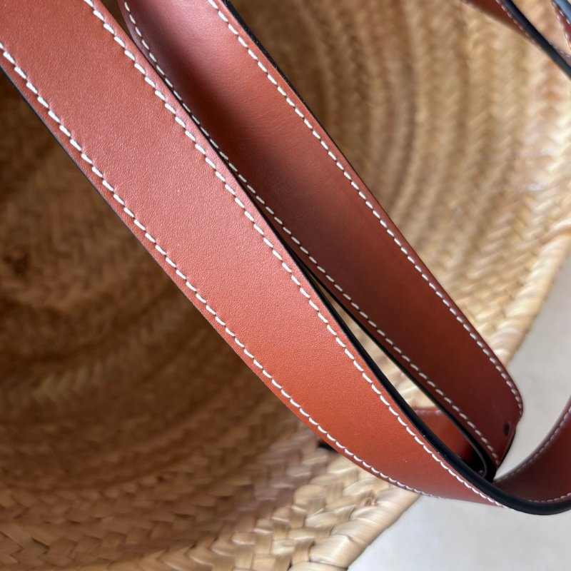 ::LOEWE:: 羅威 新款Basket 編織花朵毛線貼皮革拉菲草藤編 肩背包 托特包 手提包 沙灘包-14