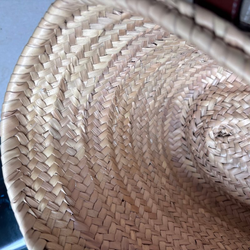 ::LOEWE:: 羅威 新款Basket 編織花朵毛線貼皮革拉菲草藤編 肩背包 托特包 手提包 沙灘包-22