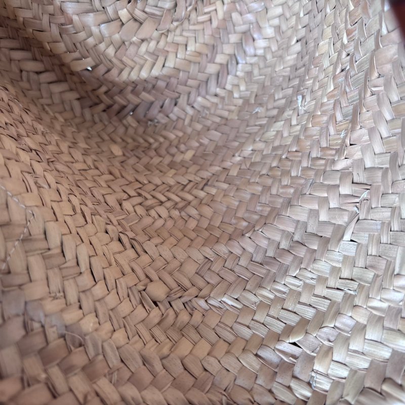 ::LOEWE:: 羅威 新款Basket 編織花朵毛線貼皮革拉菲草藤編 肩背包 托特包 手提包 沙灘包-23