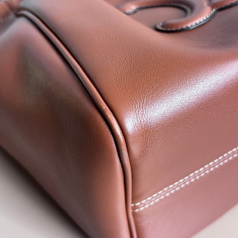 ::CELINE:: Cuir Triomphe 浮雕經典LOGO Cabas 小號抽繩包 手提包 斜背包-3