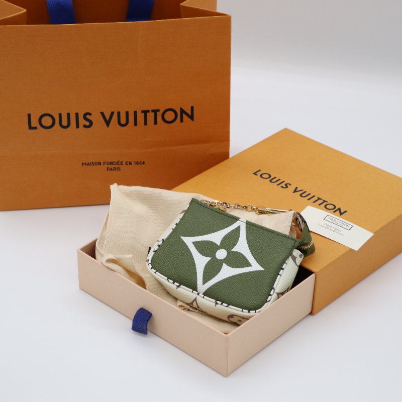 【配件齊全🥑絕版色】Louis Vuitton 路易威登 Monogram Giant Mini Pochette 迷你麻將包 手拿包 象牙色 M67579-7