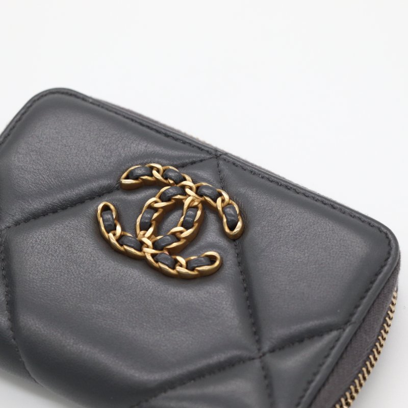 【超🌟級🌟新🌟】Chanel 香奈兒 19 系列 碳灰色 山羊皮 經典 CC 卡包 零錢包-5