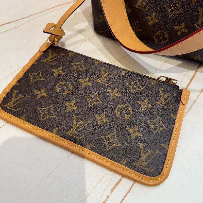 *SHIHNA名牌精品* LV CarryAll PM M46203 蝴蝶包-6