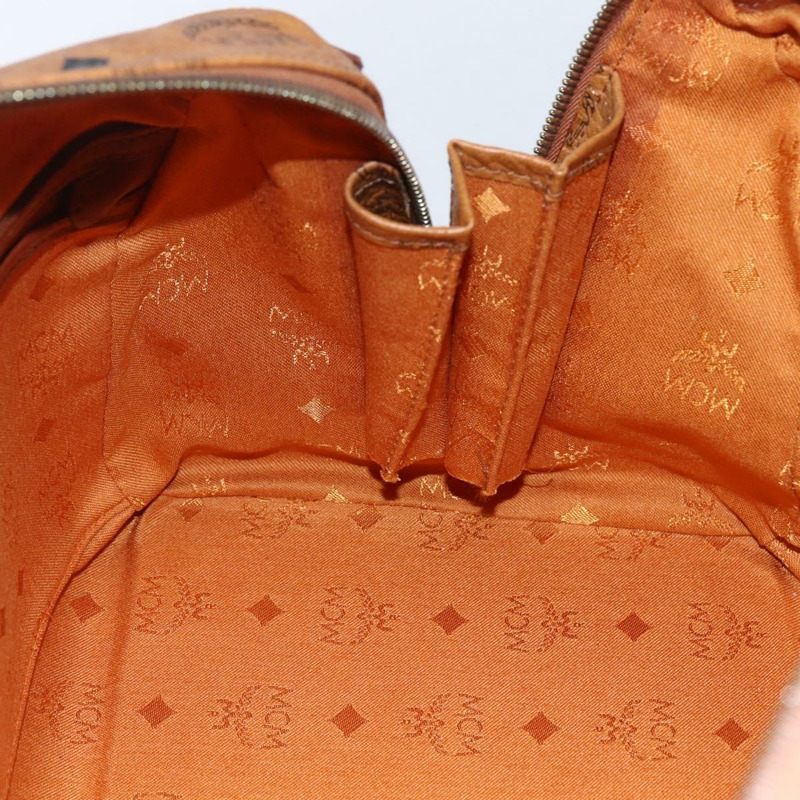 【日本直送】MCM Logoogram Vicetos 波士頓包 PVC 皮革 棕色 金色 正品 149334-17