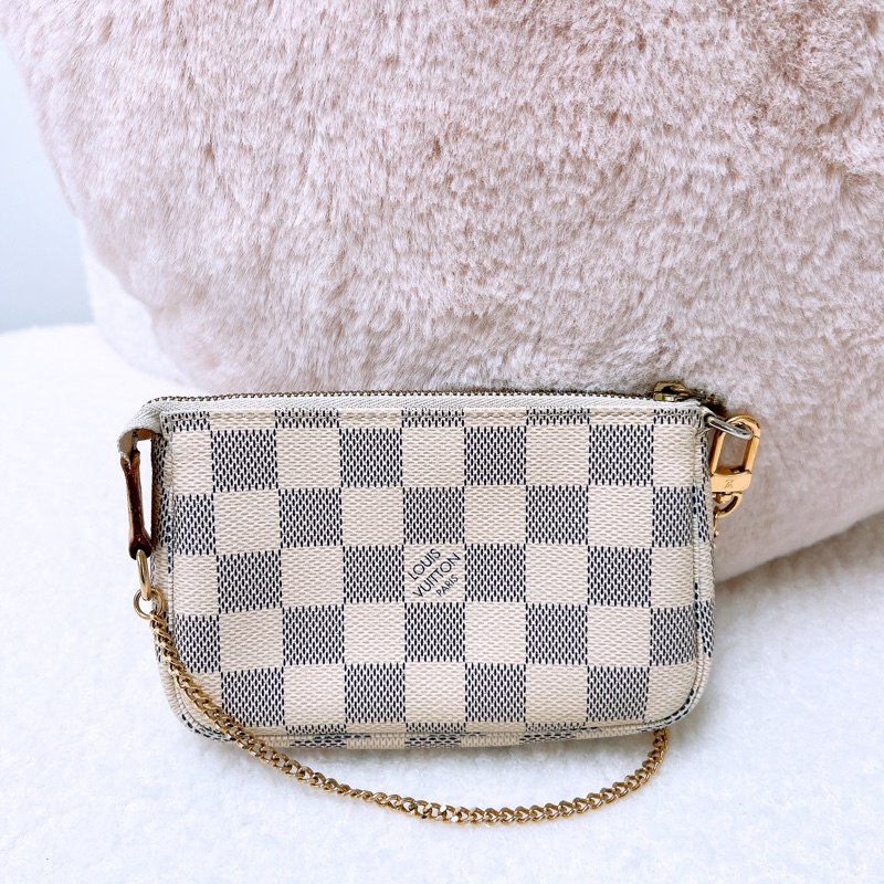 Lv mini pochette 白色棋盤小麻將包-0