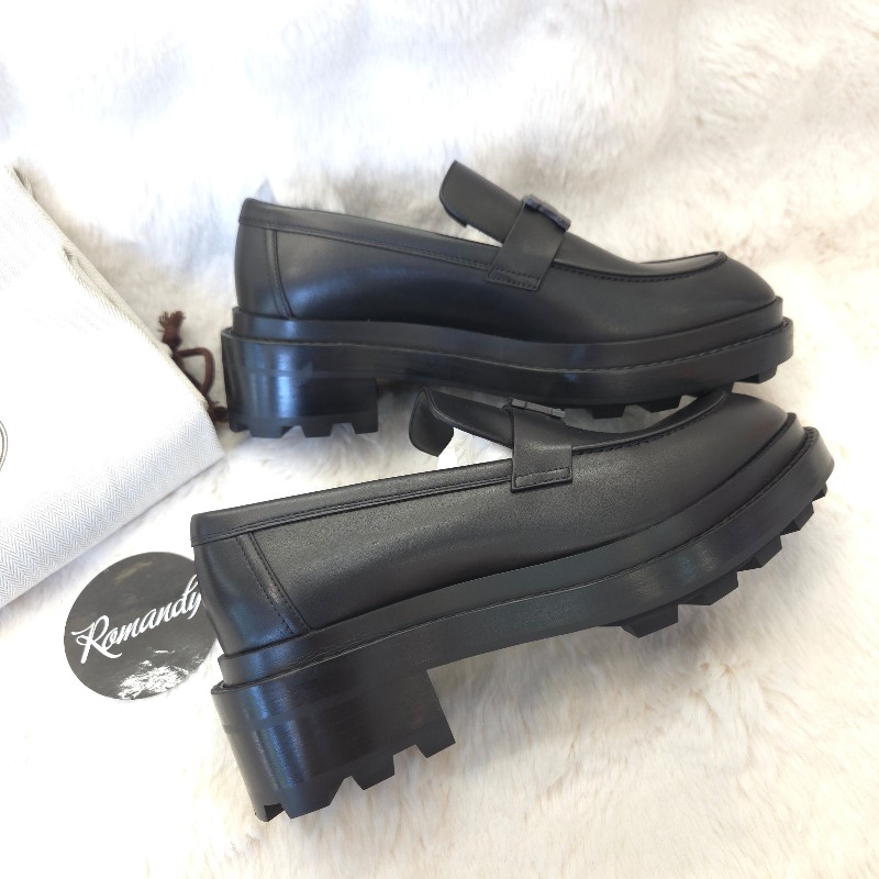 Hermès H黑釦 厚底樂福鞋 39-2