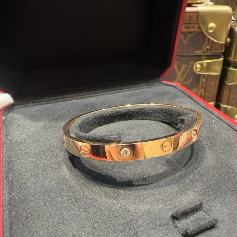 Cartier卡地亞 love系列 玫瑰金四鑽手鐲，寬版第三代，17號-3