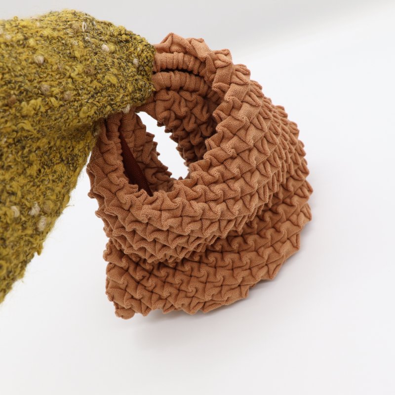 Issey Miyake 三宅一生 x 近藤悟史 Wool Shell Knit系列 南瓜色 皺摺 手提包-8