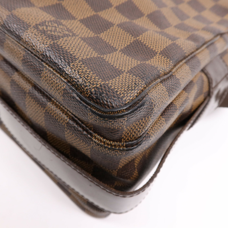 LOUIS VUITTON Damier Naviglio金扣肩背袋-4