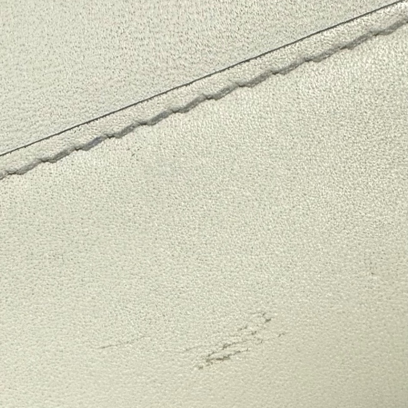 【美收精品】GUCCI 米白色蝴蝶釦長夾 4-365【隔月月中將轉賣至日本 上架期限30天】-19