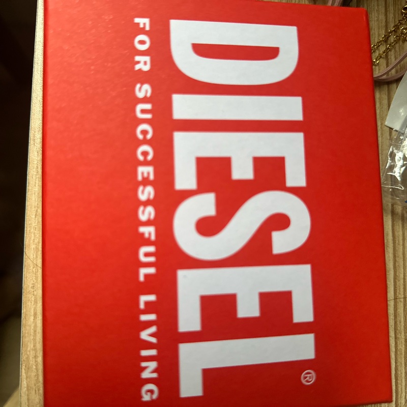 Diesel 男用皮夾-8