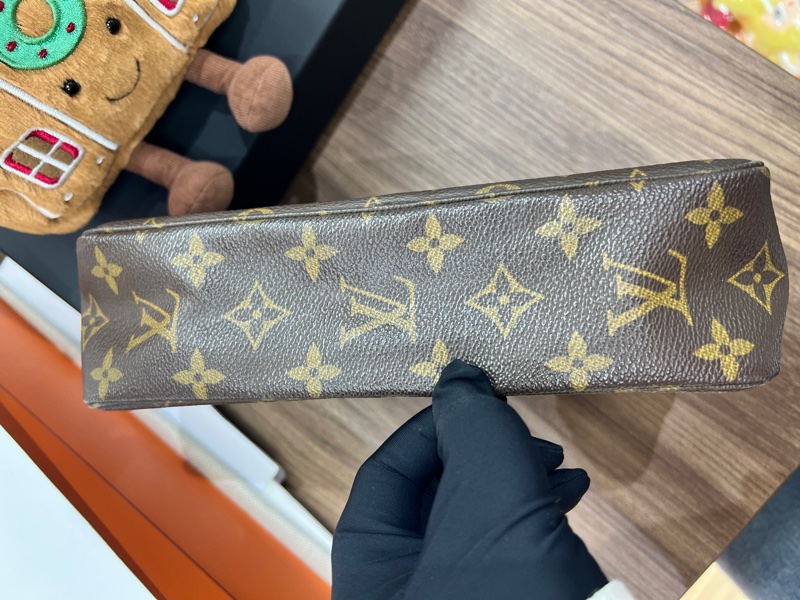 日本中古LV老花化妝包-3