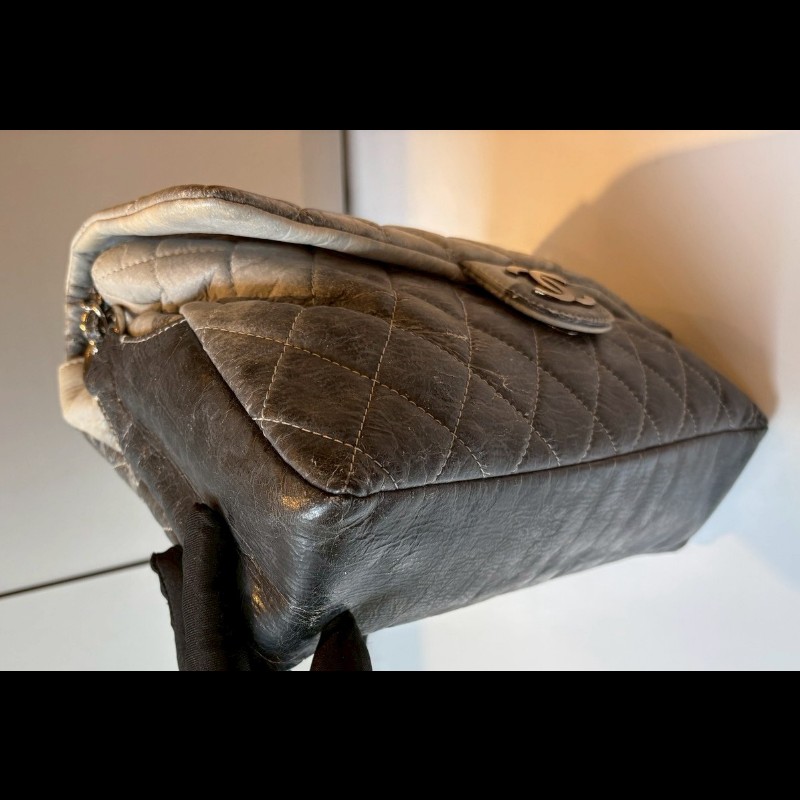 Chanel  銀鍊漸層灰pvc下蓋肩側包-22