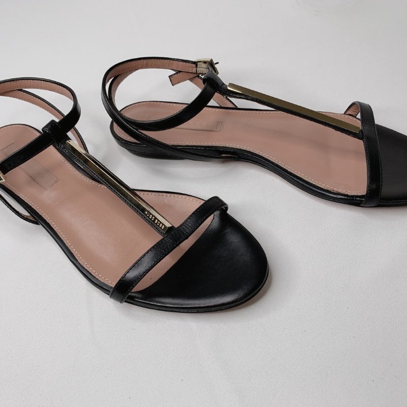 BOSS 細繞帶裸跟涼鞋-1