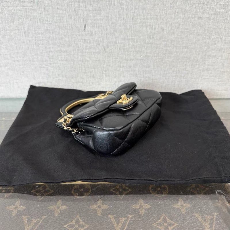 CHANEL 21A手工坊系列黑金迷你衣架包 110*9.5*3.5 99新配件:盒子塵袋-4