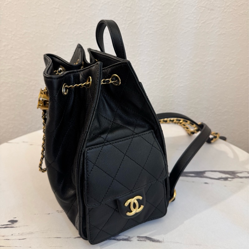 Chanel AS5600黑荔枝復古金束口後背包   櫃上22萬以上了-1
