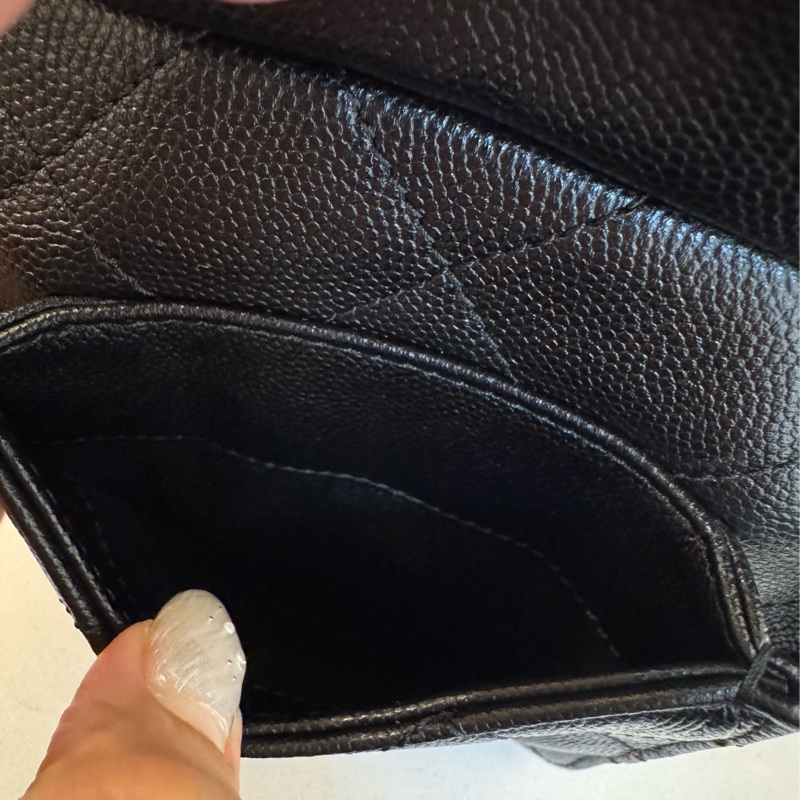 Chanel AS5600黑荔枝復古金束口後背包   櫃上22萬以上了-13