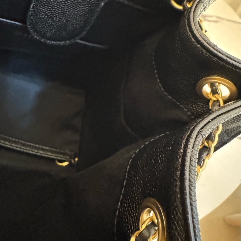 Chanel AS5600黑荔枝復古金束口後背包   櫃上22萬以上了-27