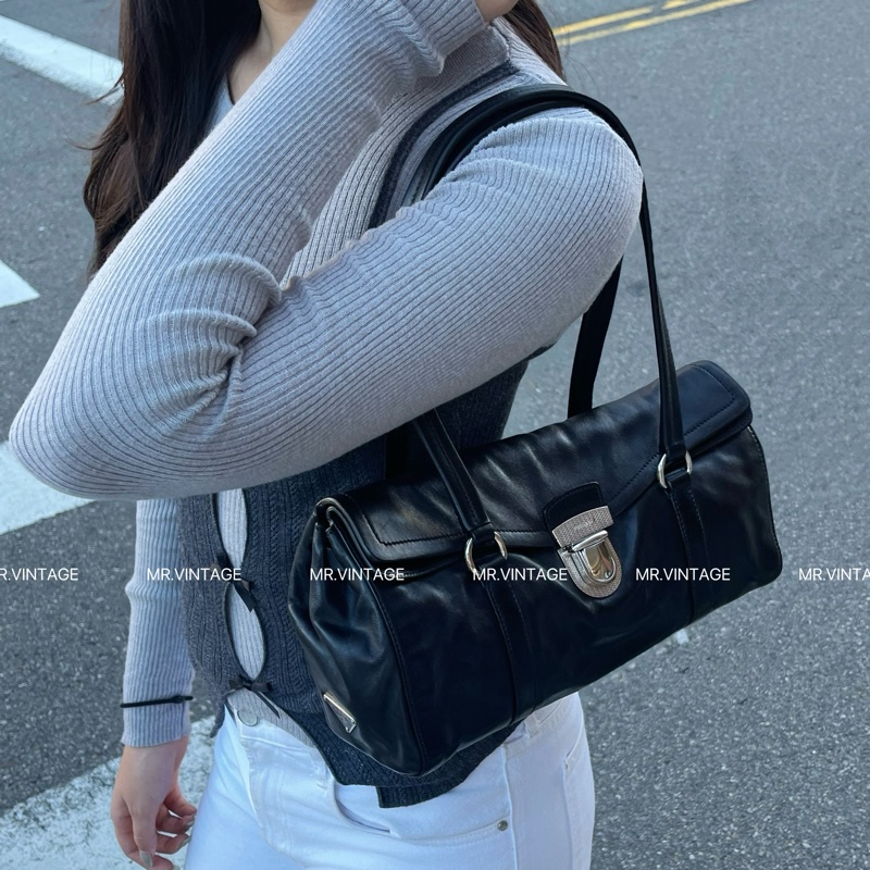 🏷️ Prada 牛皮hobo-0