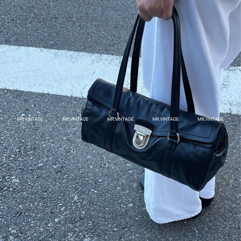 🏷️ Prada 牛皮hobo-2