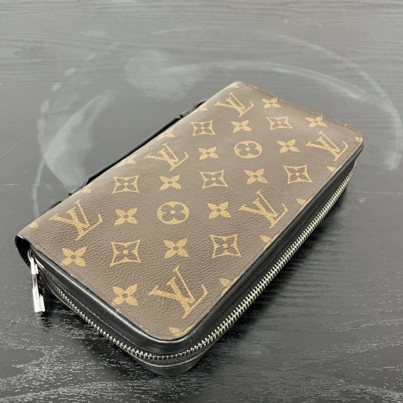 LV ZippyMacassar老花手拿錢包 23*15*4 98新配件塵袋-2